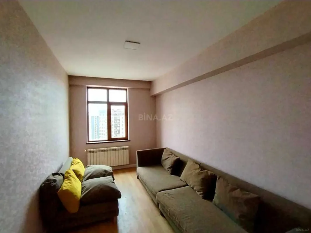 Satılır 2 otaqlı mənzil 85 m²