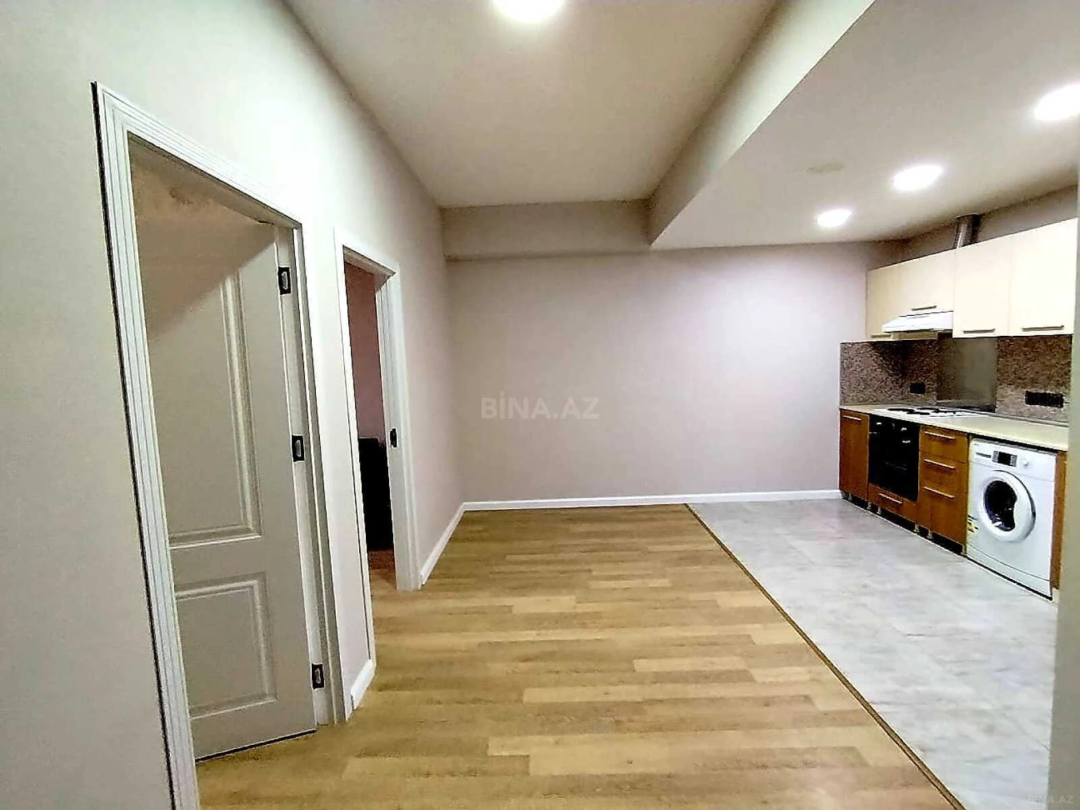 Satılır 2 otaqlı mənzil 85 m²