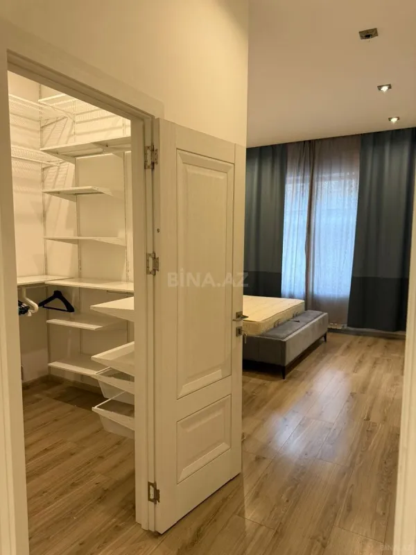 Kirayə verilir 4 otaqlı mənzil 170 m²