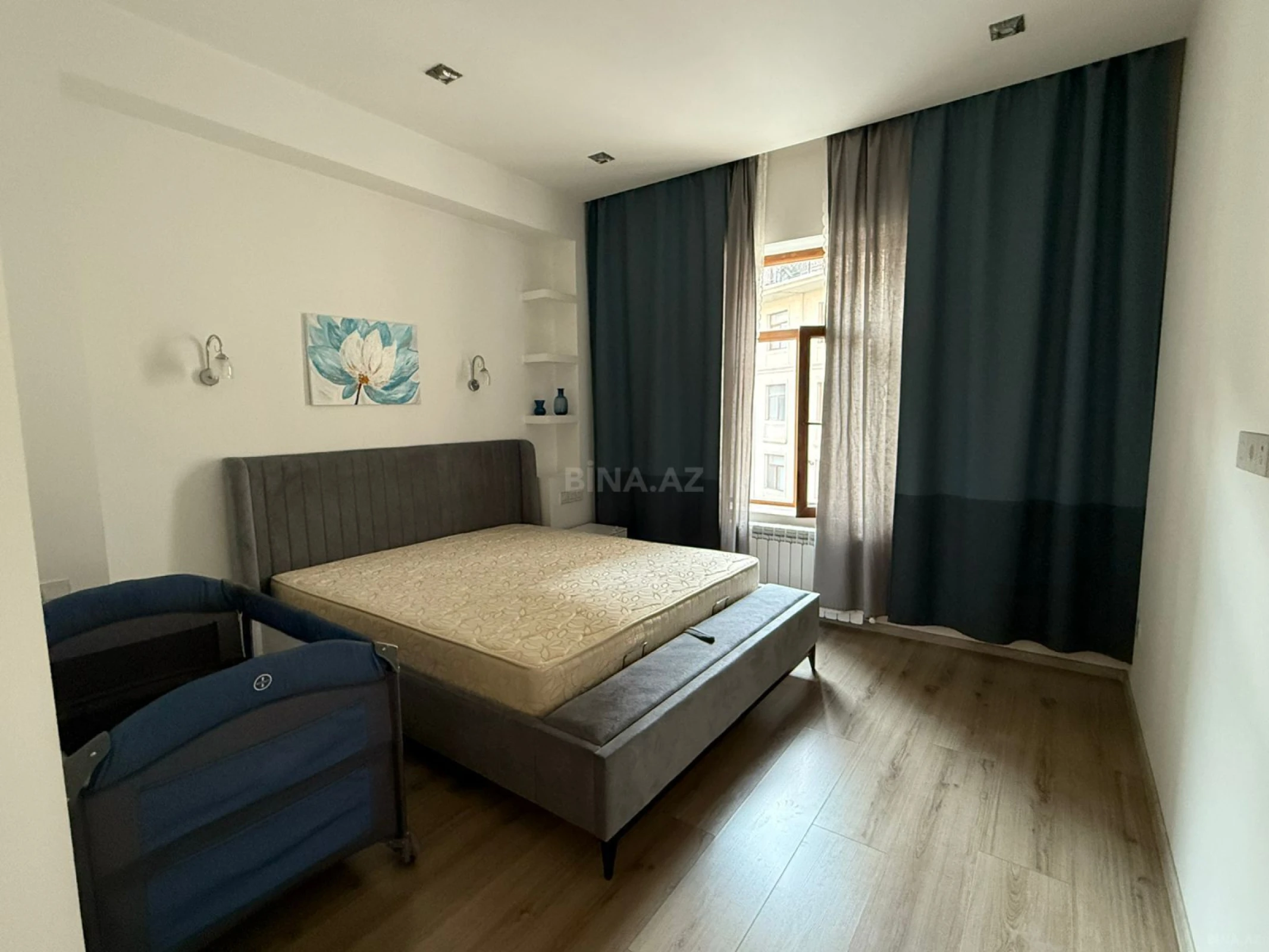 Kirayə verilir 4 otaqlı mənzil 170 m²