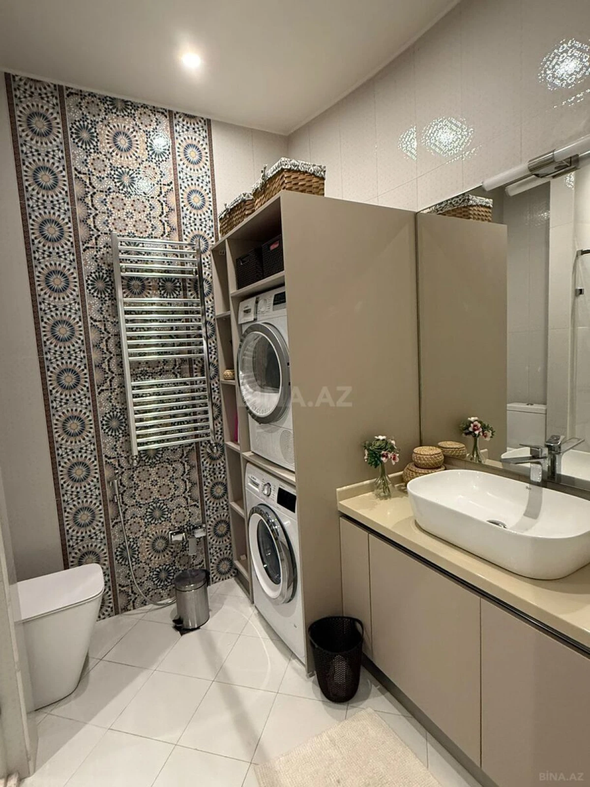 Kirayə verilir 4 otaqlı mənzil 170 m²