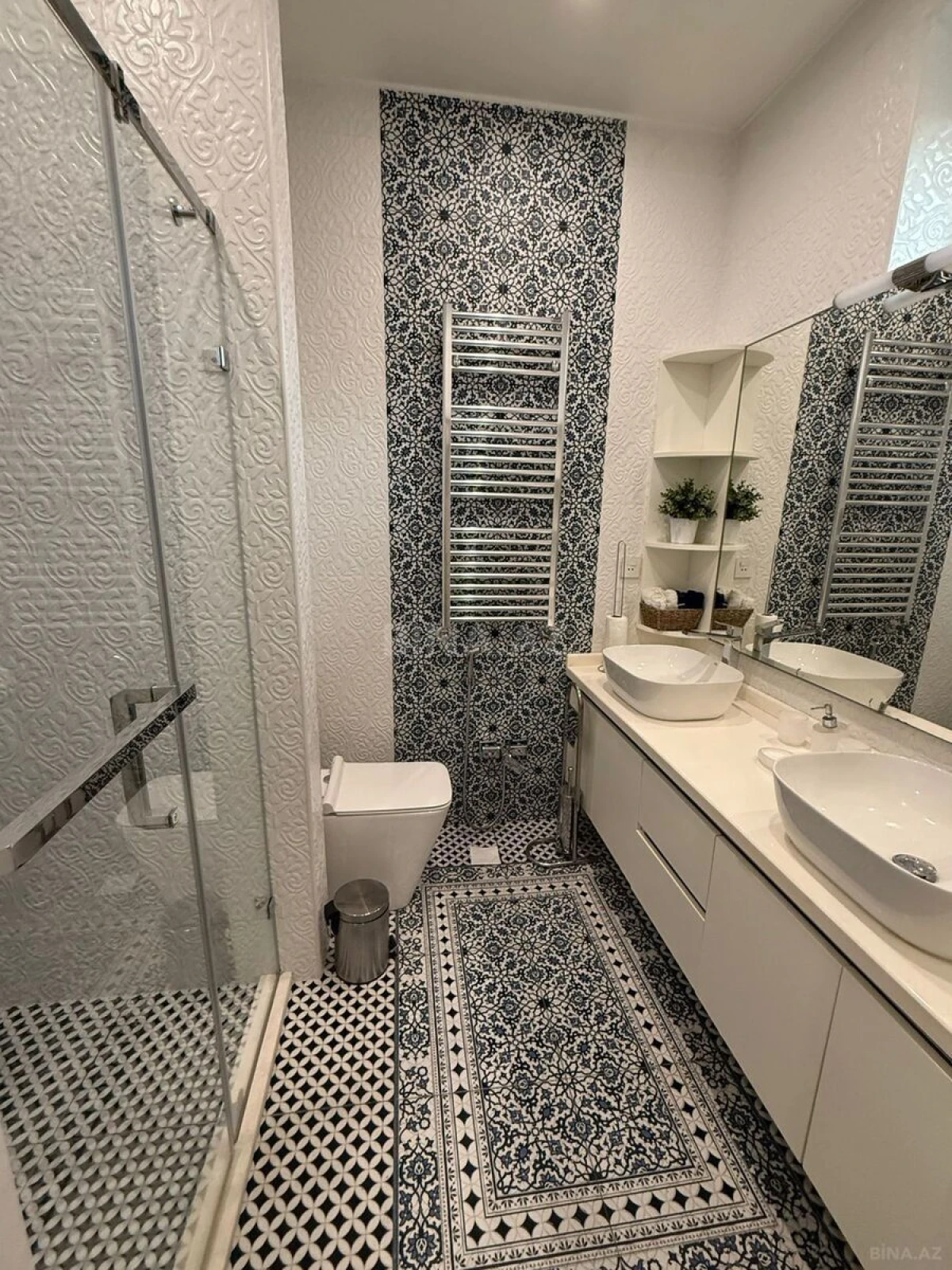 Kirayə verilir 4 otaqlı mənzil 170 m²