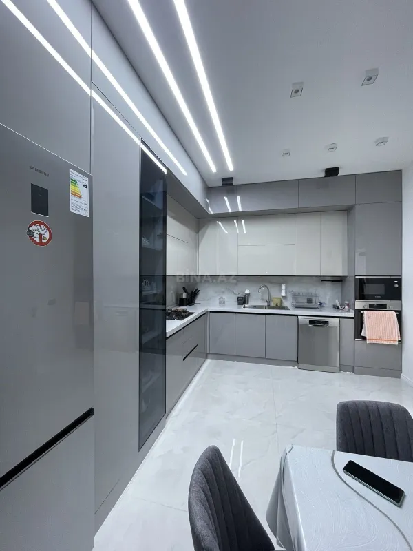 Kirayə verilir 4 otaqlı həyət evi 250 m²