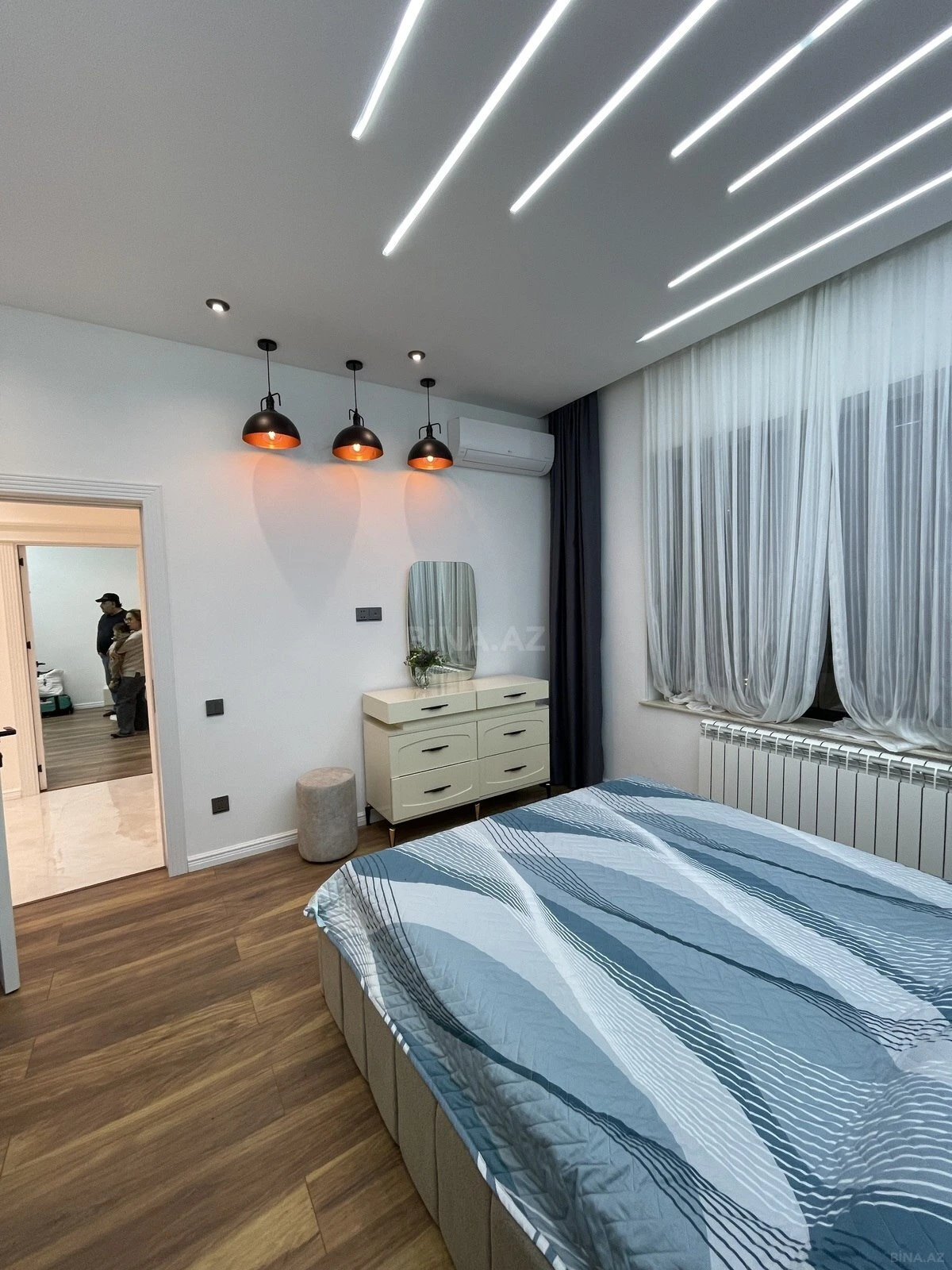 Kirayə verilir 4 otaqlı həyət evi 250 m²