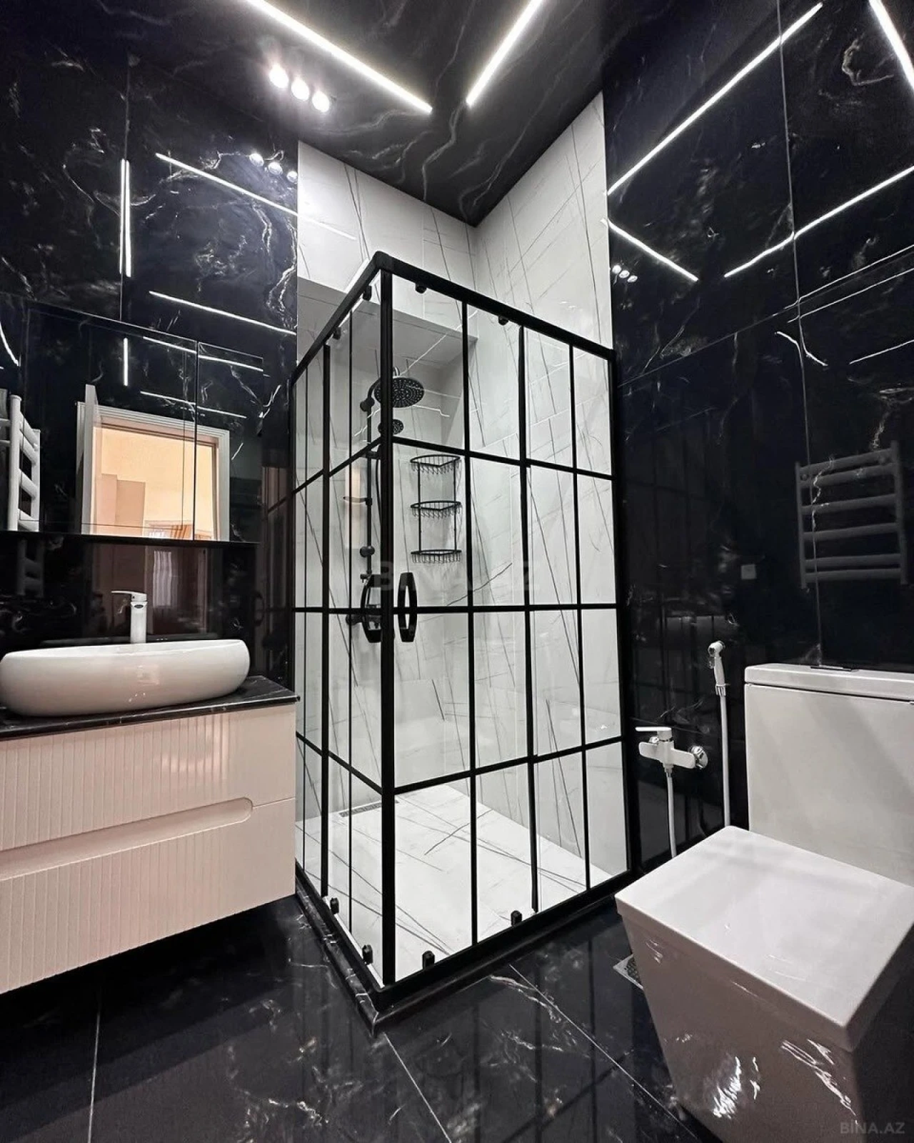 Kirayə verilir 4 otaqlı həyət evi 250 m²