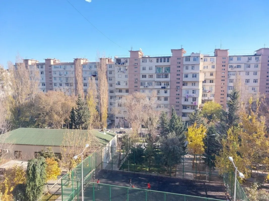 Satılır 2 otaqlı mənzil 65 m²