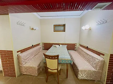 Kirayə verilir obyekt 370 m²