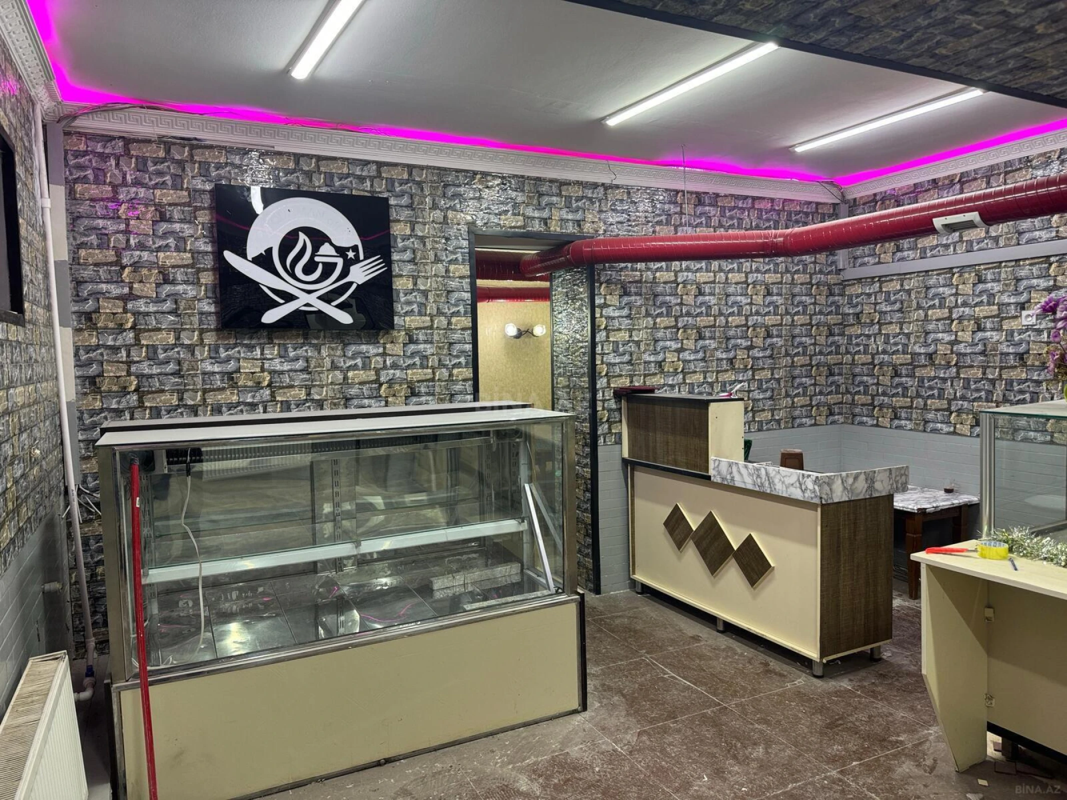 Kirayə verilir obyekt 370 m²