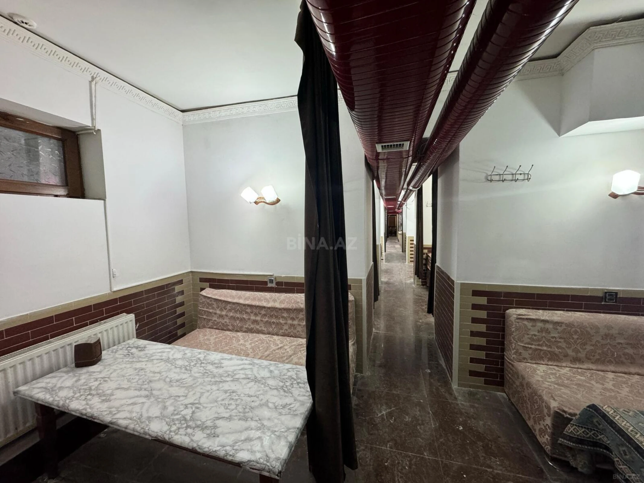 Kirayə verilir obyekt 370 m²