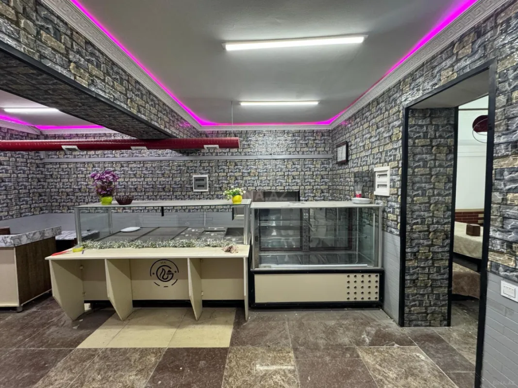 Kirayə verilir obyekt 370 m²