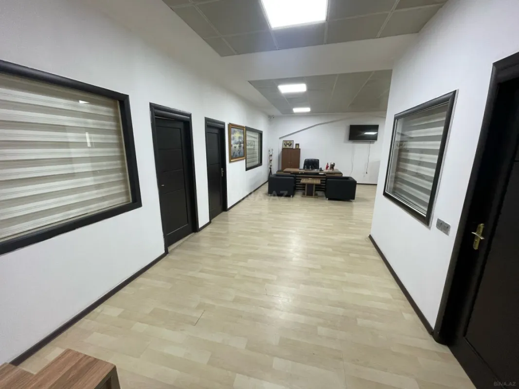 Kirayə verilir 5 otaqlı ofis 200 m²