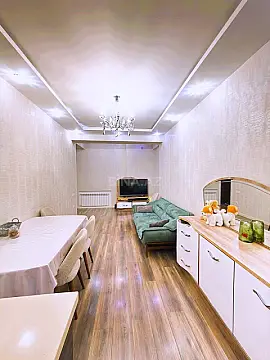 Satılır 3 otaqlı mənzil 75 m² — Bakı, İnşaatçılar 3 otaq 75.00 m²
