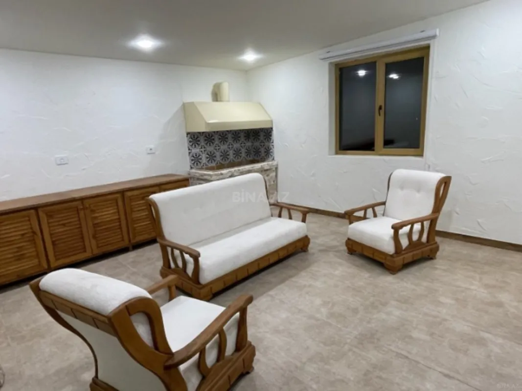 Satılır 7 otaqlı həyət evi 370 m²