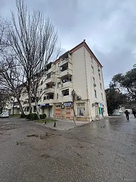 Satılır 1 otaqlı mənzil 33 m²