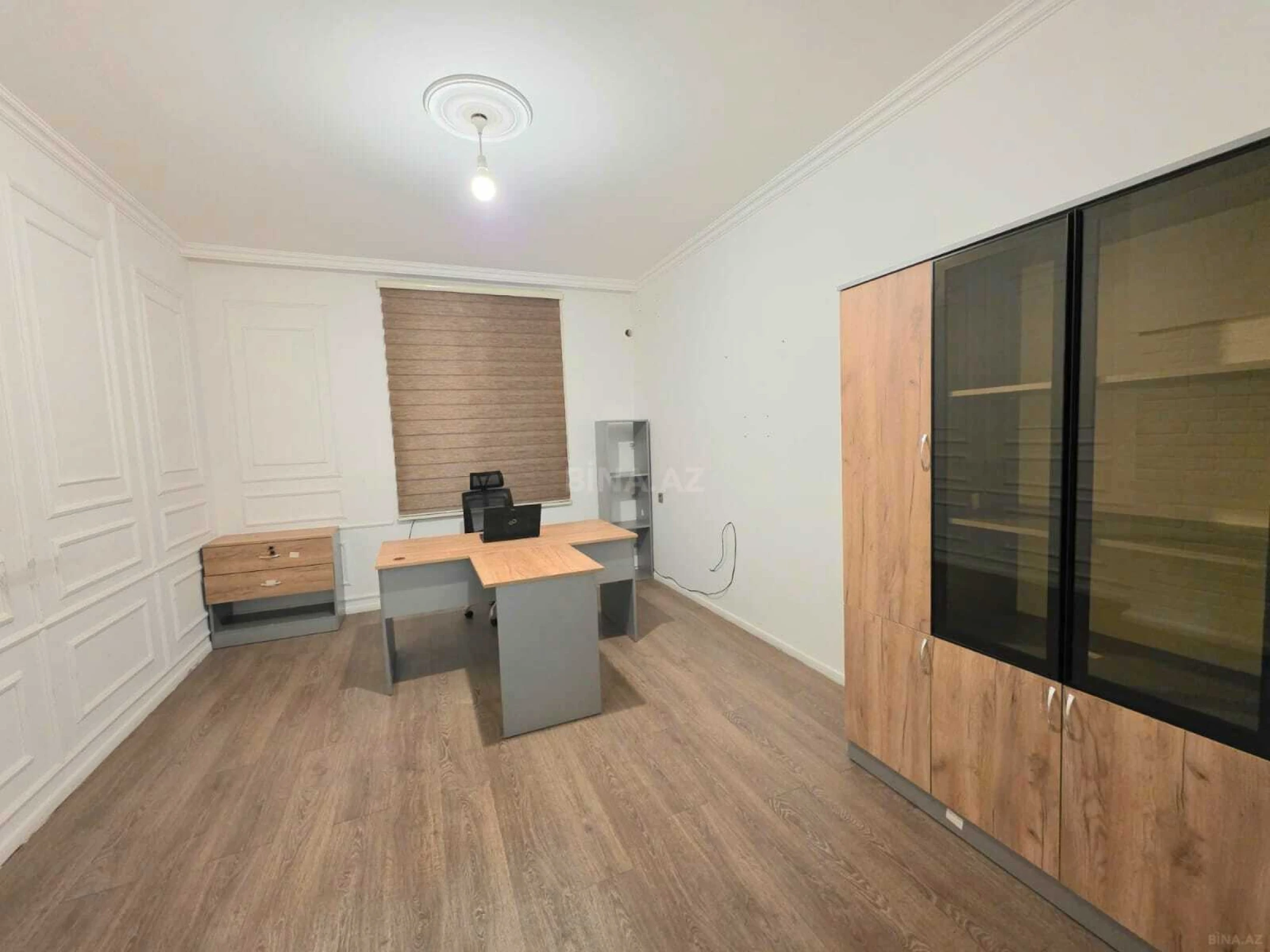 Kirayə verilir 3 otaqlı ofis 80 m²
