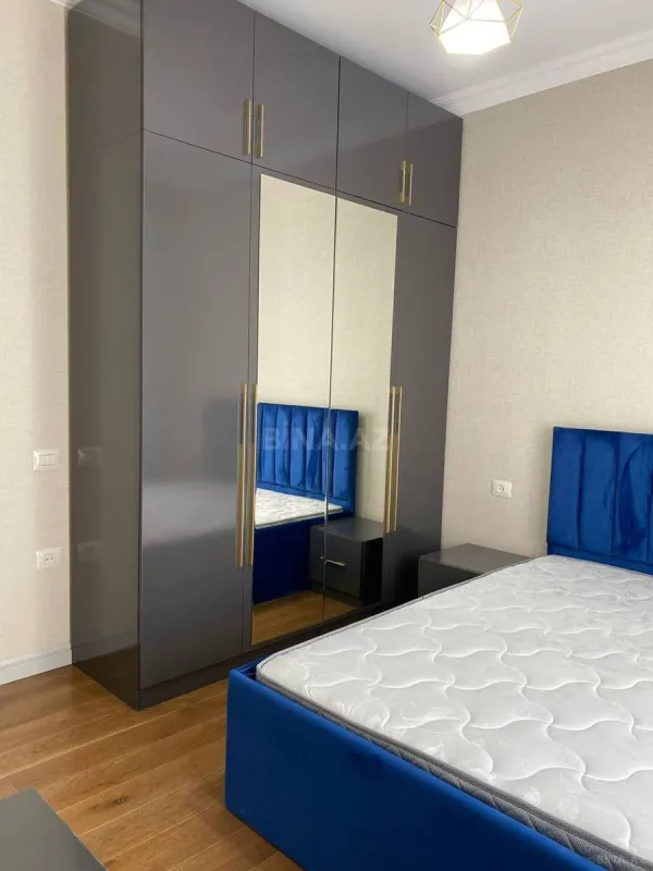Kirayə verilir 2 otaqlı mənzil 60 m²