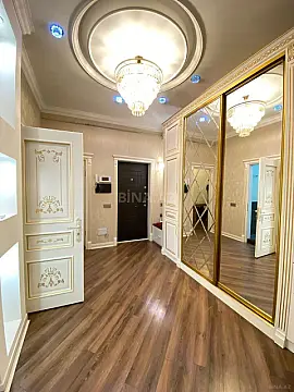 Satılır 2 otaqlı mənzil 74 m²