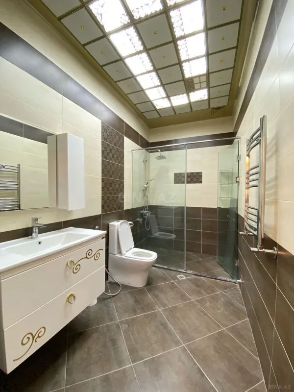 Satılır 2 otaqlı mənzil 74 m²