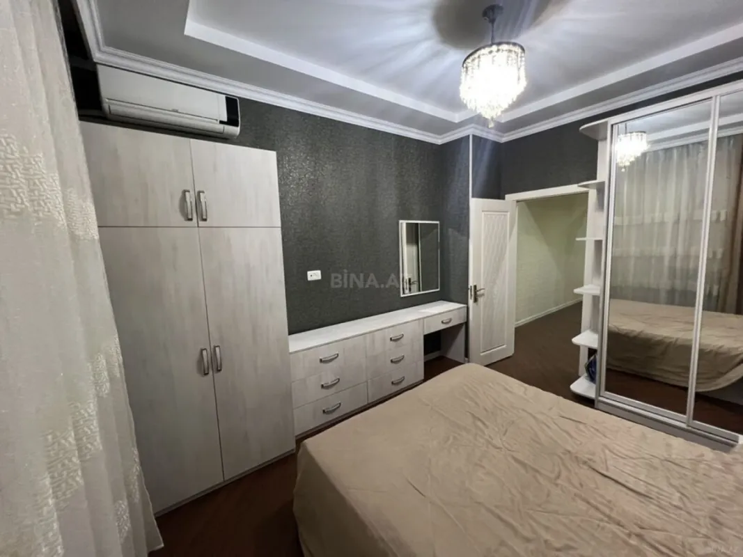 Kirayə verilir 2 otaqlı mənzil 60 m²