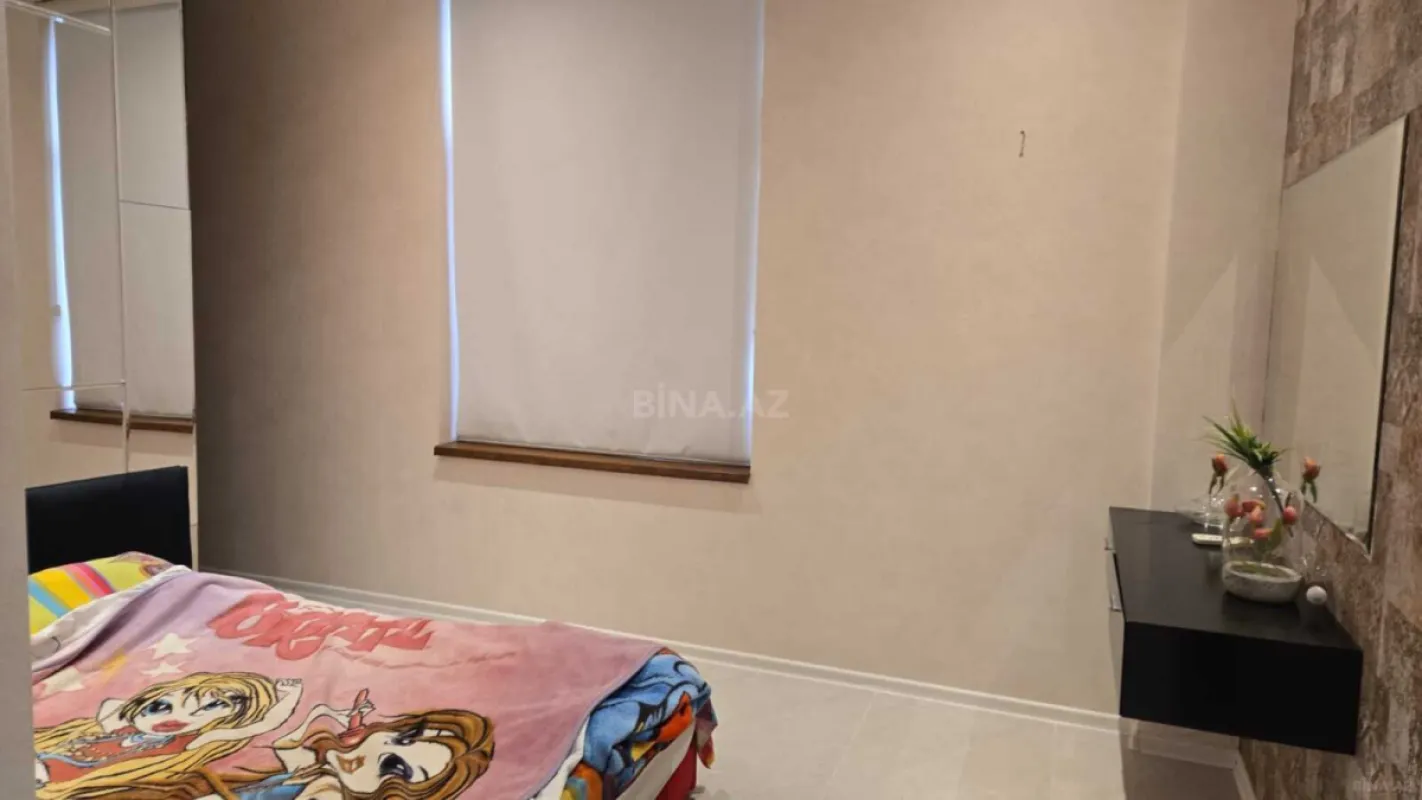 Satılır 3 otaqlı mənzil 74 m²