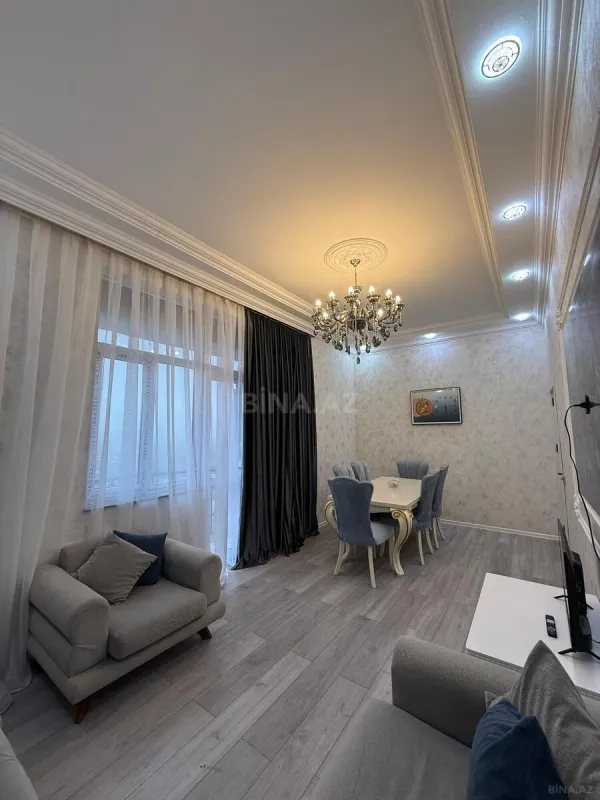 Satılır 3 otaqlı mənzil 96 m²
