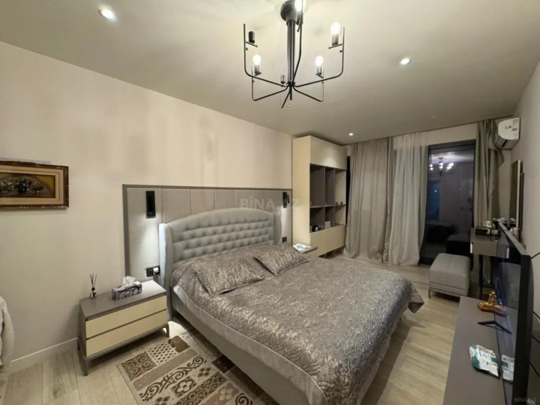 Satılır 2 otaqlı mənzil 100 m²