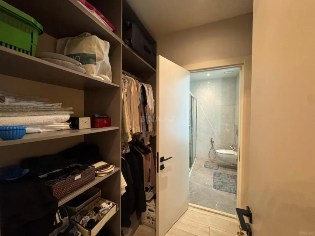 Satılır 2 otaqlı mənzil 100 m²