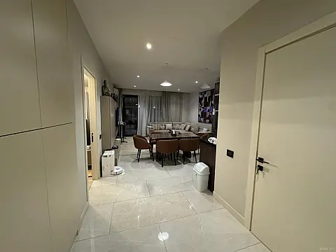 Satılır 2 otaqlı mənzil 100 m²
