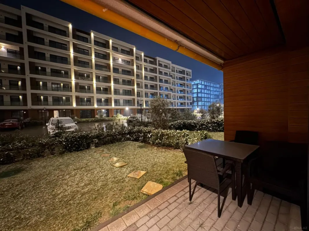 Satılır 2 otaqlı mənzil 100 m²