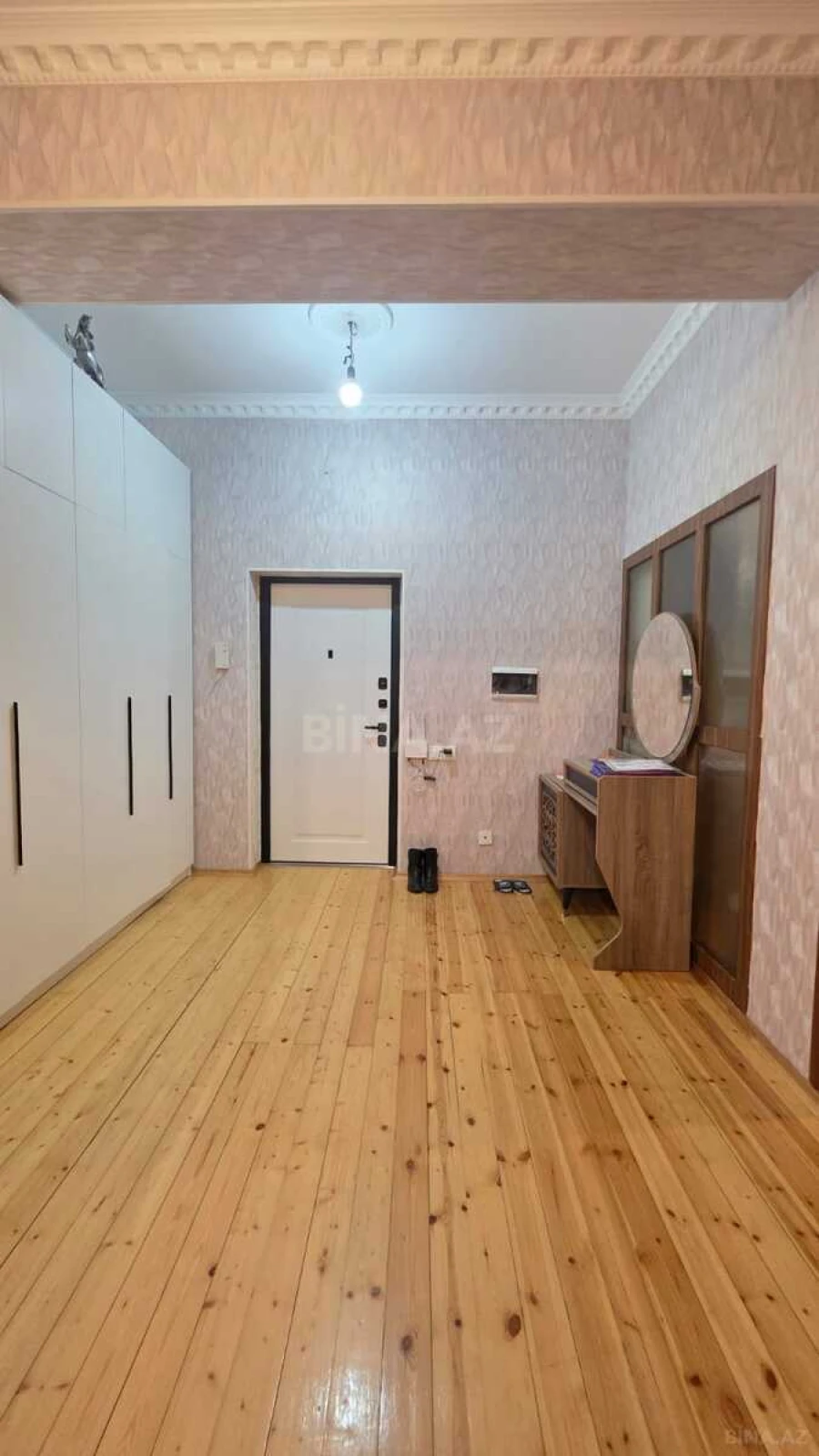Satılır 3 otaqlı mənzil 100 m²