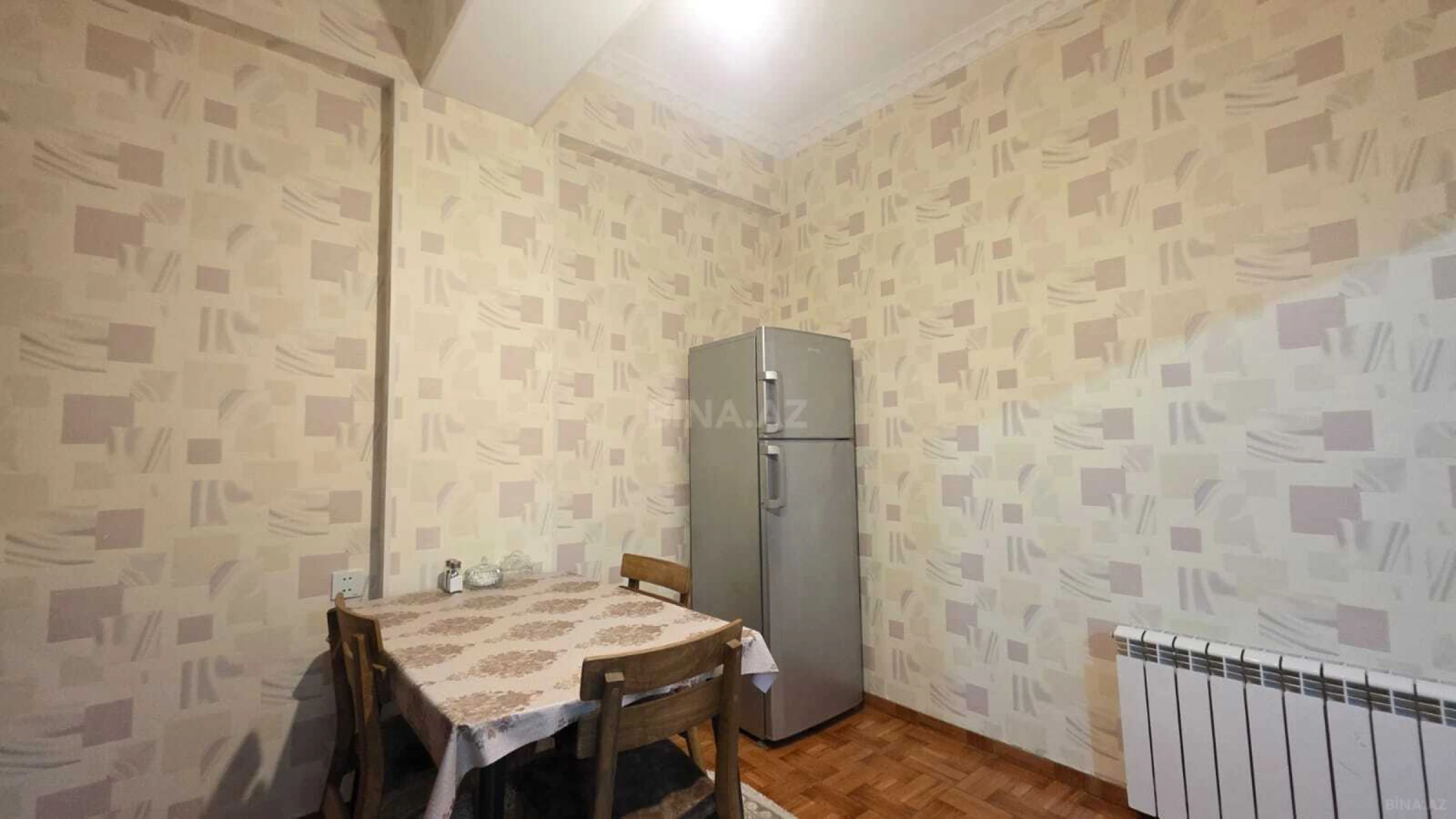 Satılır 3 otaqlı mənzil 100 m²