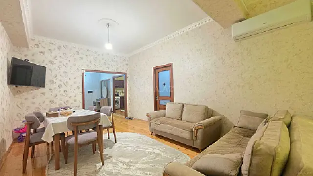 Satılır 3 otaqlı mənzil 100 m²