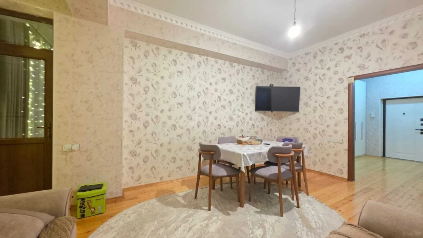 Satılır 3 otaqlı mənzil 100 m²