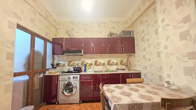 Satılır 3 otaqlı mənzil 100 m²