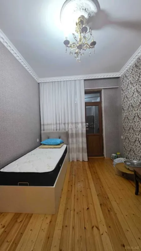 Satılır 3 otaqlı mənzil 100 m²