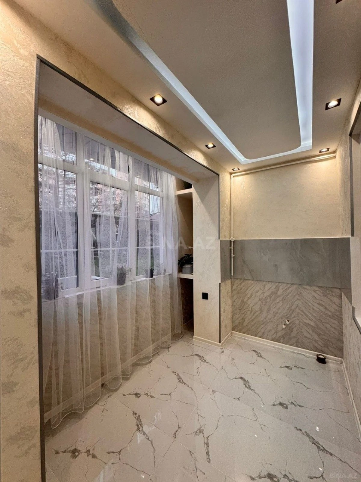 Satılır 3 otaqlı mənzil 65 m²