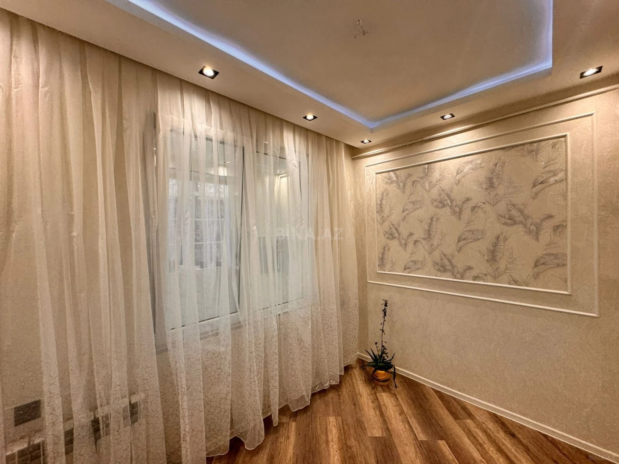 Satılır 3 otaqlı mənzil 65 m²