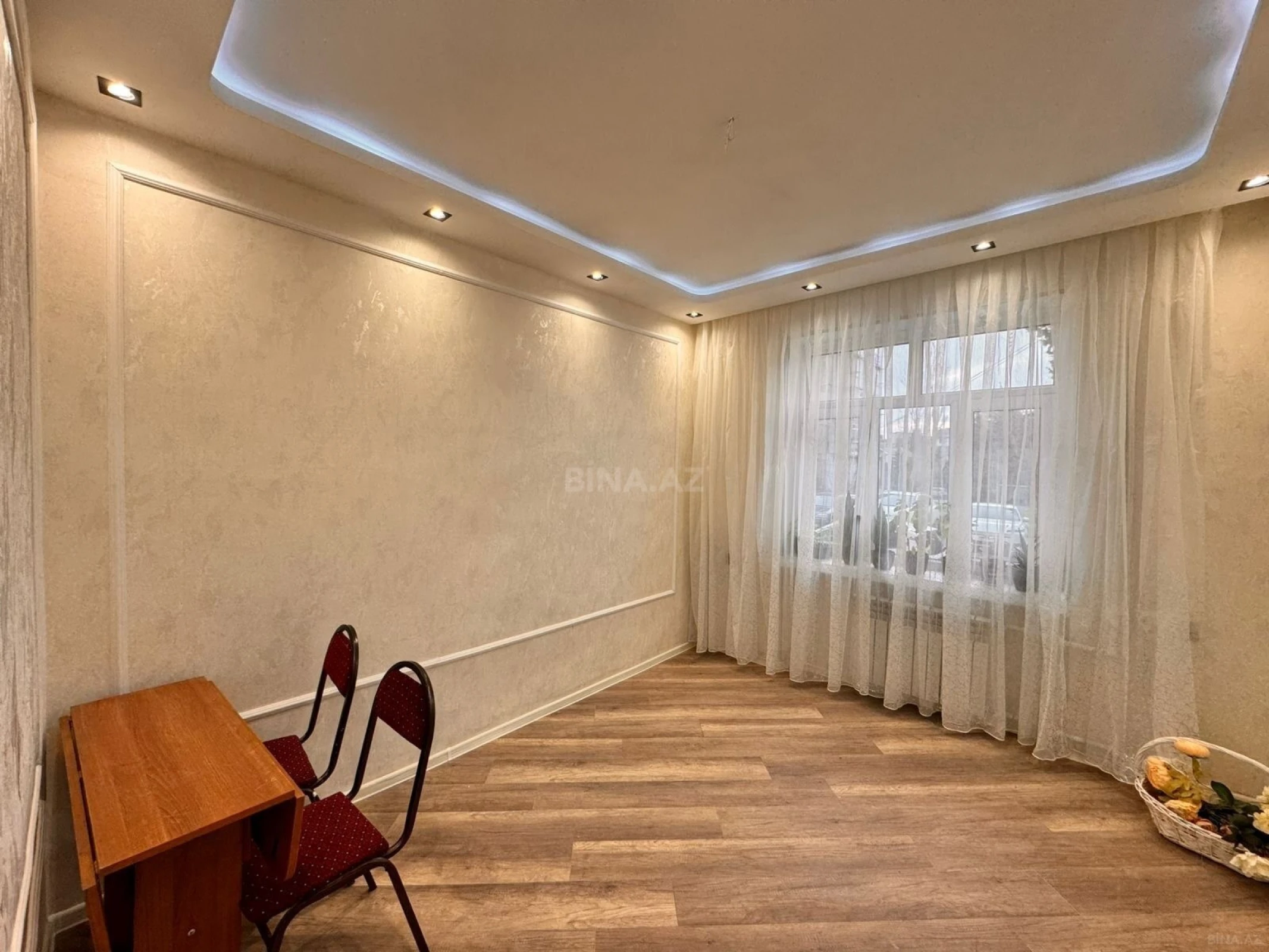 Satılır 3 otaqlı mənzil 65 m²