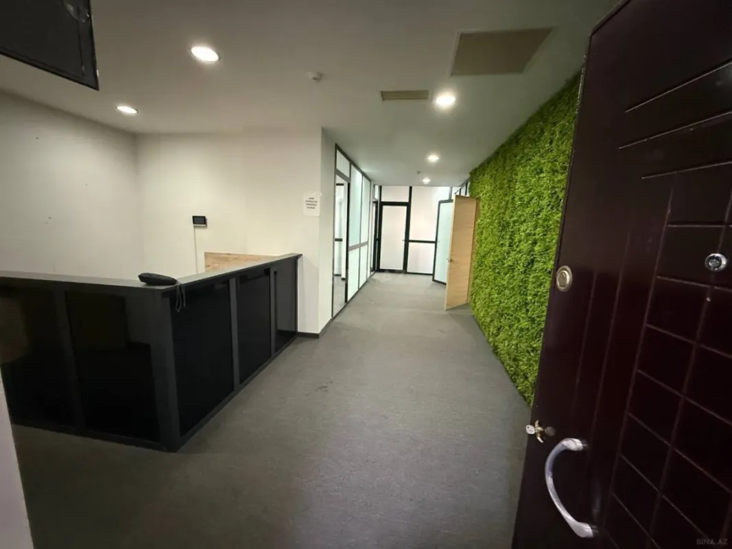 Kirayə verilir 5 otaqlı ofis 190 m²