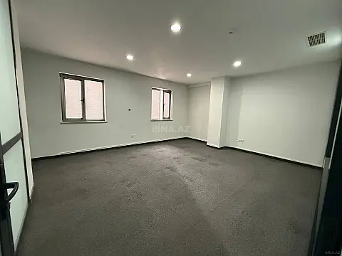 Kirayə verilir 5 otaqlı ofis 190 m²