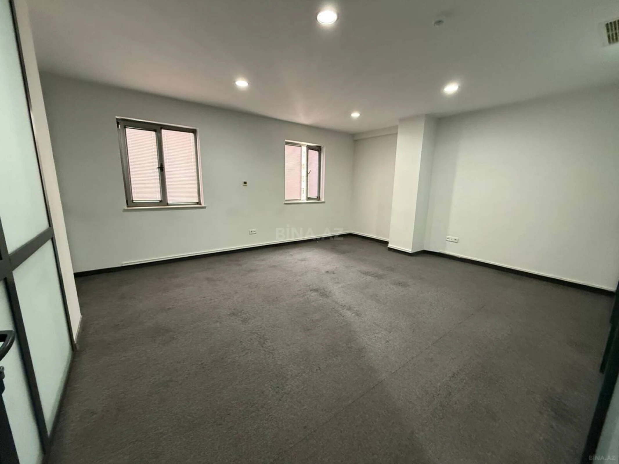 Kirayə verilir 5 otaqlı ofis 190 m²