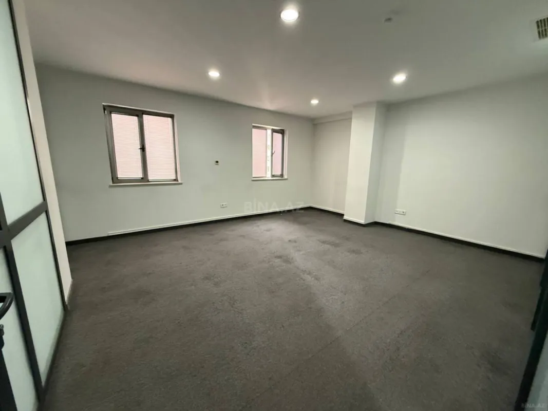 Kirayə verilir 5 otaqlı ofis 190 m²