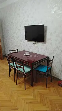 Kirayə verilir 2 otaqlı mənzil 60 m²