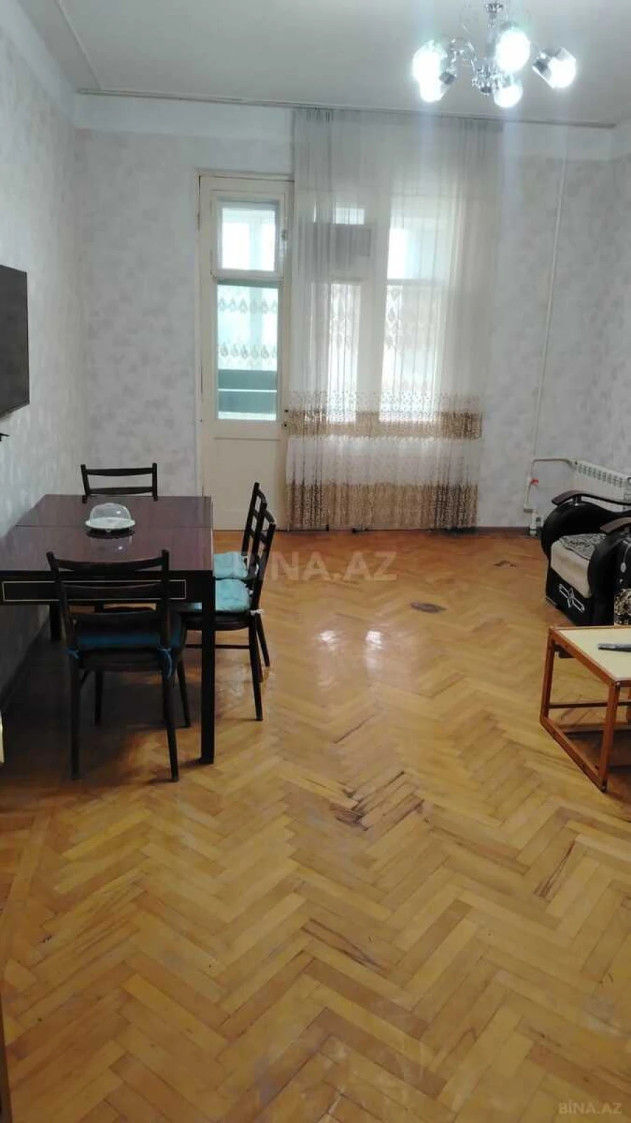 Kirayə verilir 2 otaqlı mənzil 60 m²