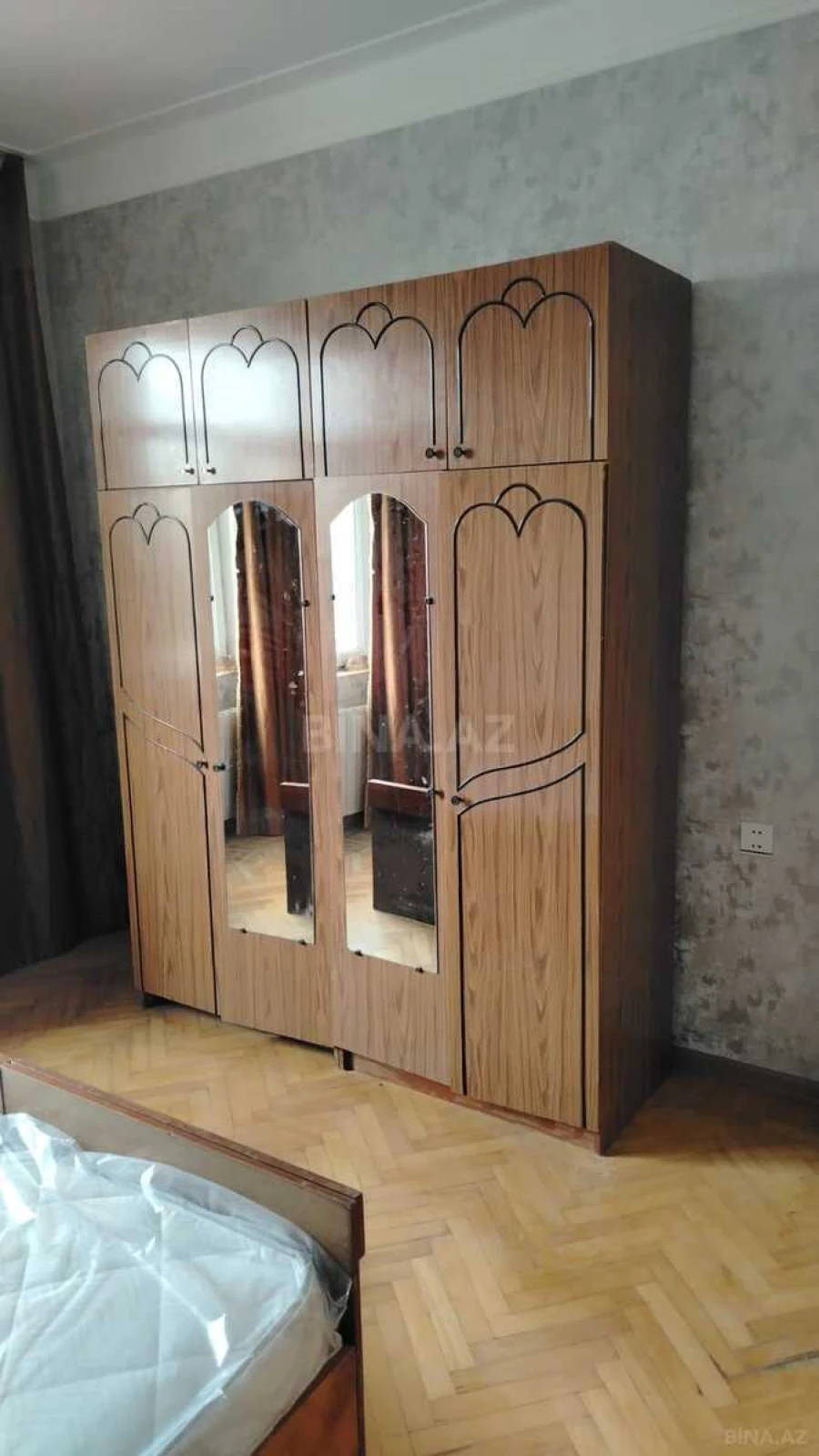 Kirayə verilir 2 otaqlı mənzil 60 m²