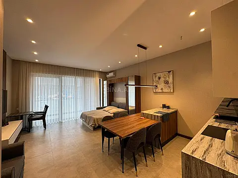 Satılır 1 otaqlı mənzil 57 m²