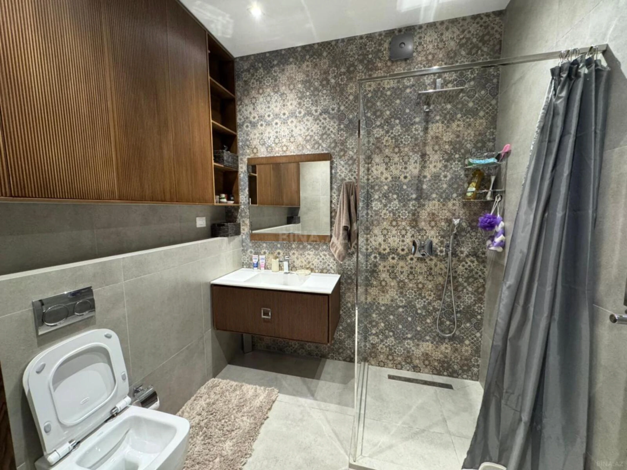 Satılır 1 otaqlı mənzil 57 m²