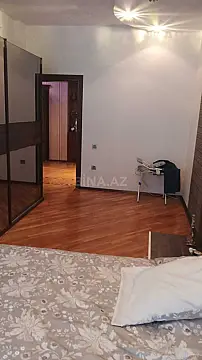 Satılır 4 otaqlı mənzil 170 m²