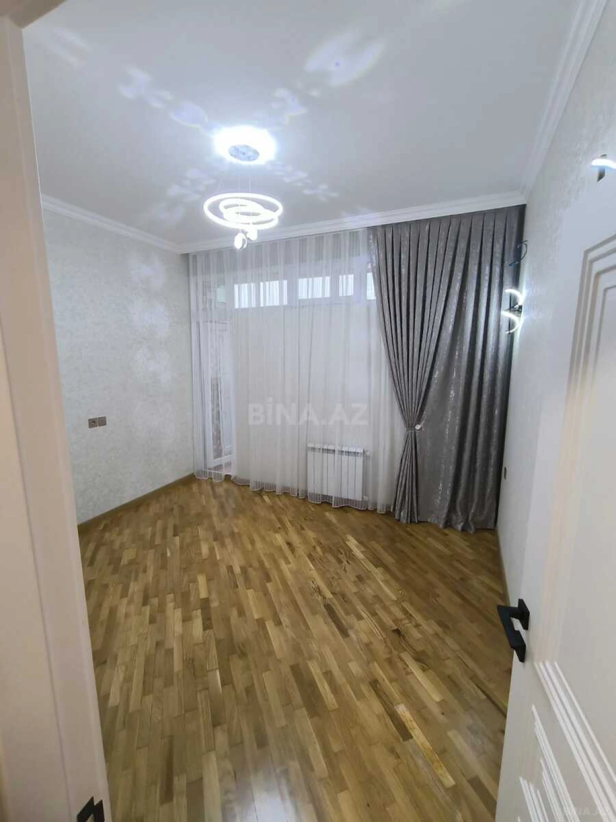 Satılır 2 otaqlı mənzil 62 m²