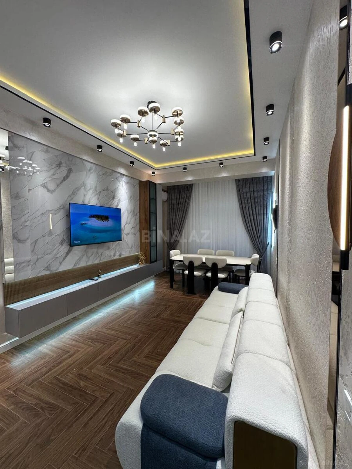 Satılır 2 otaqlı mənzil 64 m²